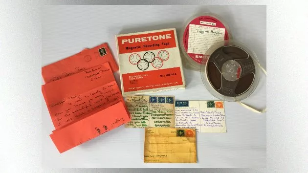 m_georgeharrisonhellomissmarybeetapeletters630_090417