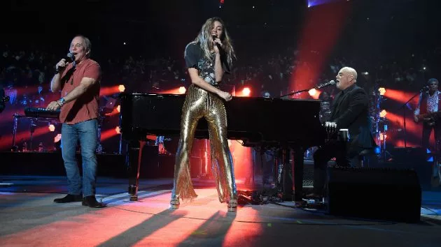 getty_billyjoelmileycyruspaulsimon_100217_630
