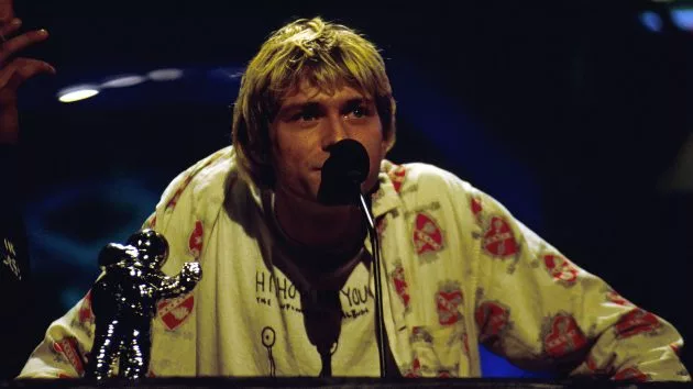 g_kurtcobain_101317