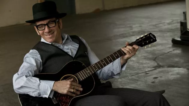 m_elviscostello630_withhatandguitar_101617