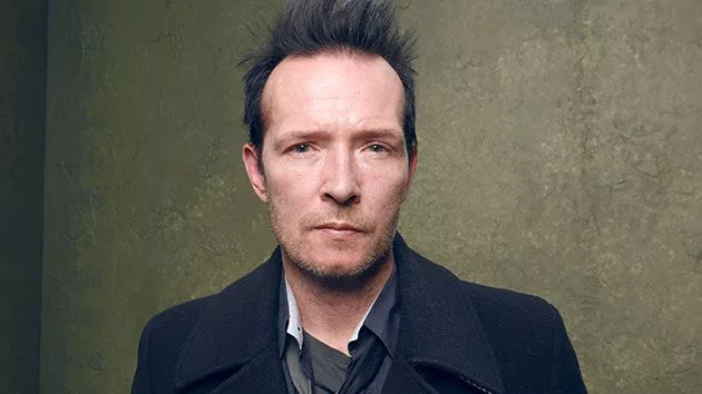 getty_scottweiland_102717