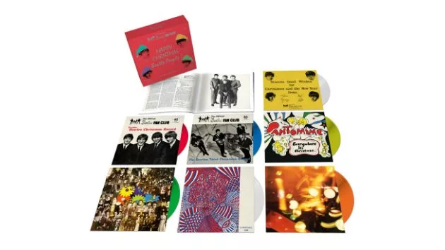 m_beatlesthechristmasrecordsboxset630_110217