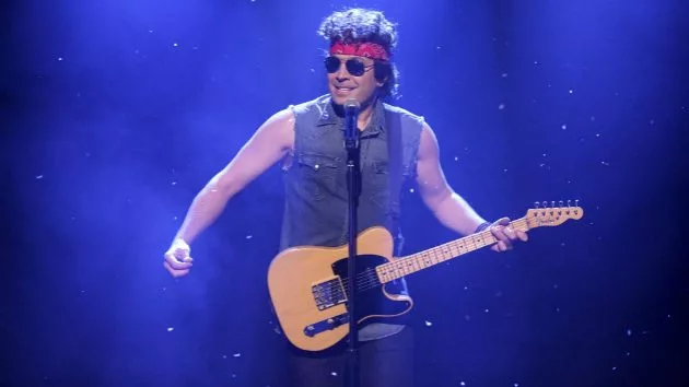 m_fallonasspringsteenmuellersong_630