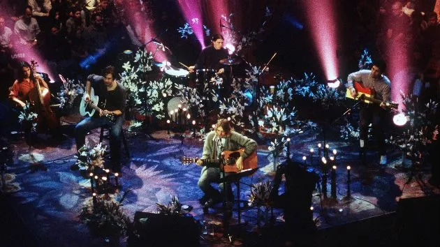 getty_nirvanaunplugged_122717