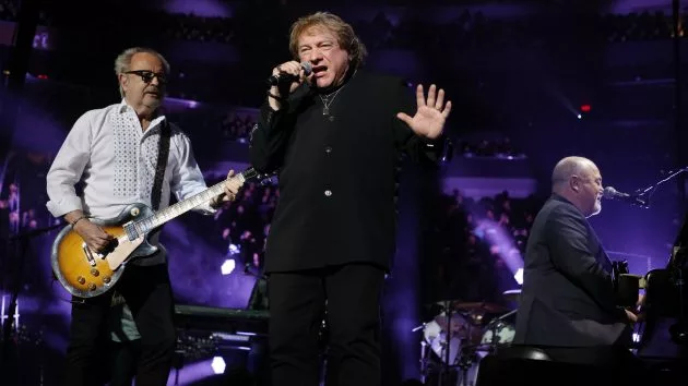 m_foreignerslougrammmickjoneswithbillyjoel630_011218