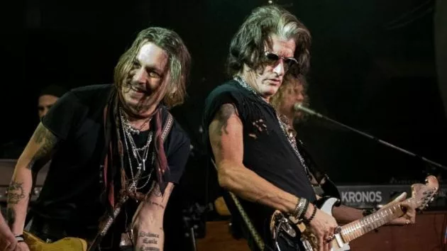 m_joeperryjohnnydepp630_011818