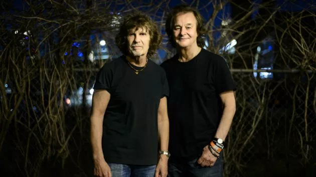 m_zombiesrodcolin630_creditjacobblickenstaff_031618