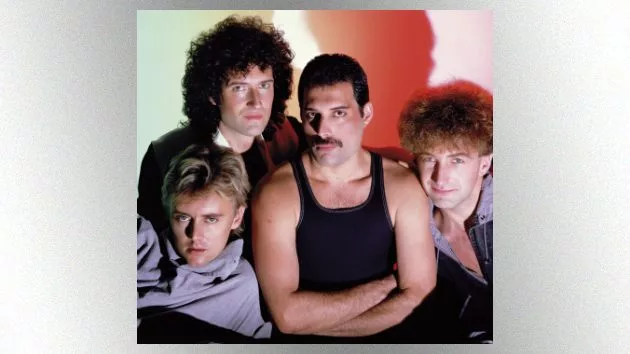 m_queen630_shadows_060118