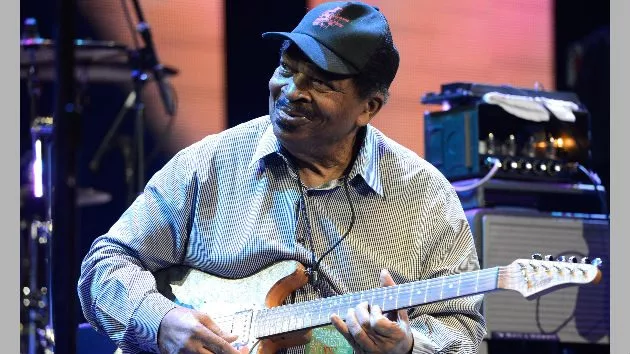 m_getty_matt_guitar_murphy_06182018
