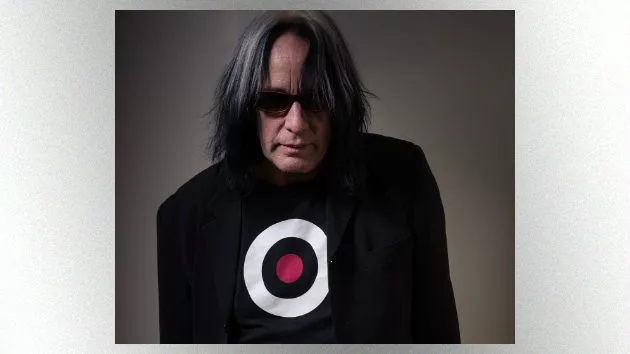 m_toddrundgren630_062218