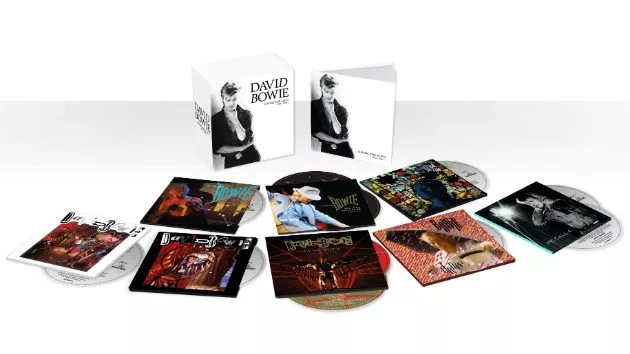 m_davidbowielovingthealienboxset630_071918