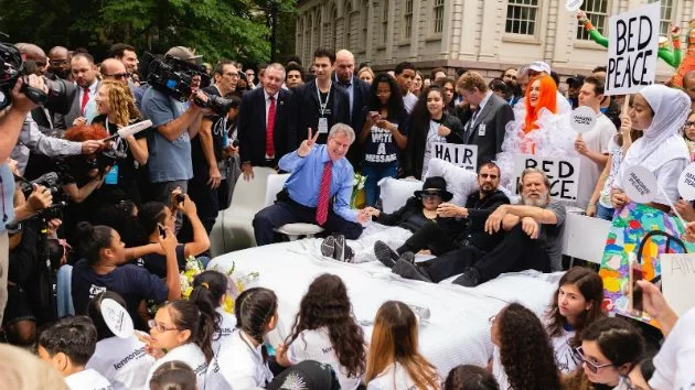 m_ringostarryokoonobedin630_091318