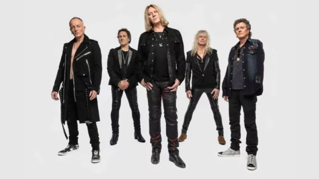 m_defleppard630_100918-2