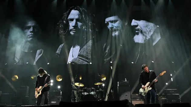m_chris_cornell_tribute_01172019