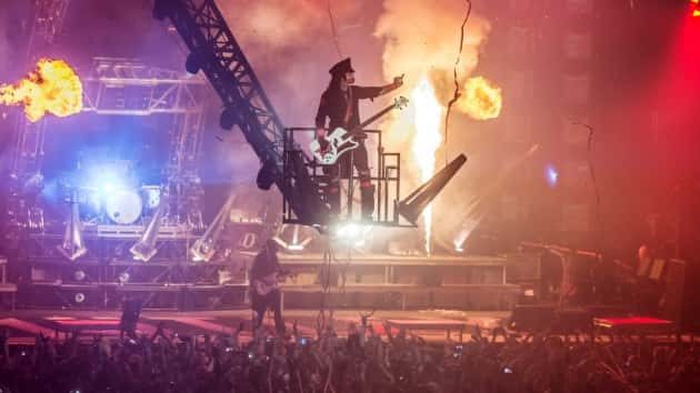 getty_nikkisixxmotleycrue_021819