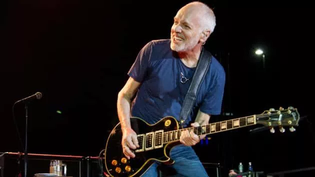 m_peterframpton630_onstage_creditaustinlord_022219