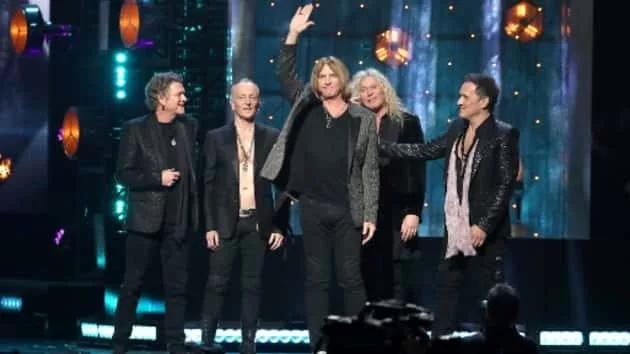 getty_defleppard_033019