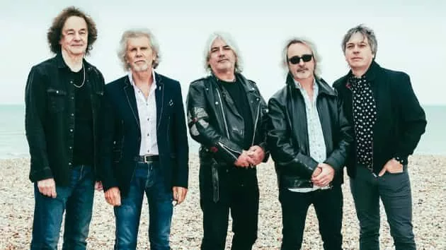 m_thezombies630_2019lineuponbeach_081419