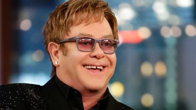 102313_eltonjohnkimmelcrpd-3