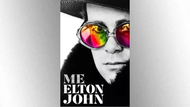 m_eltonjohnautobiography_032619-8