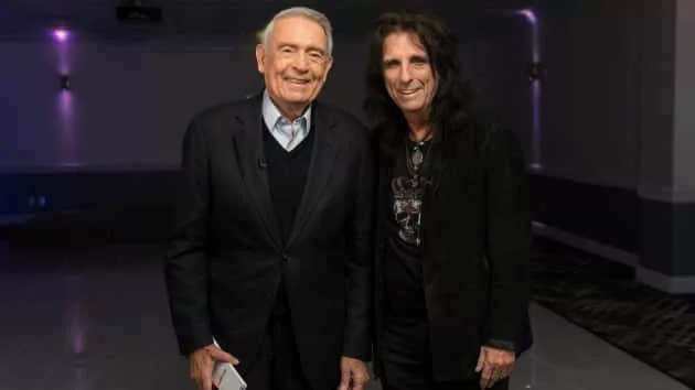 m_alicecooperdanrather630_102919