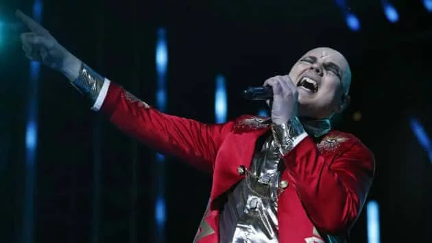m_billycorgan_121218-8