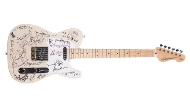 m_jerrydonahuesignedguitar630_111819