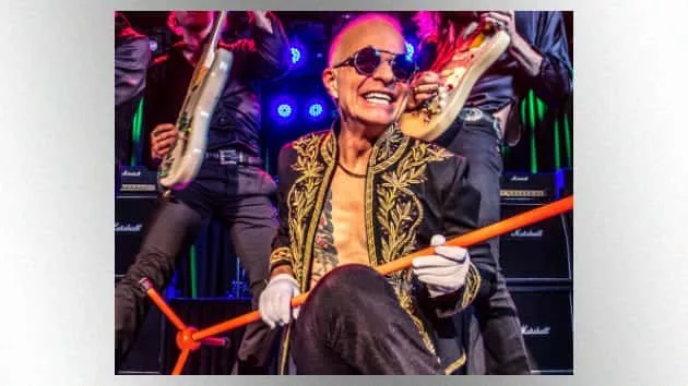m_davidleeroth630_lasvegaspromo1_090919-2
