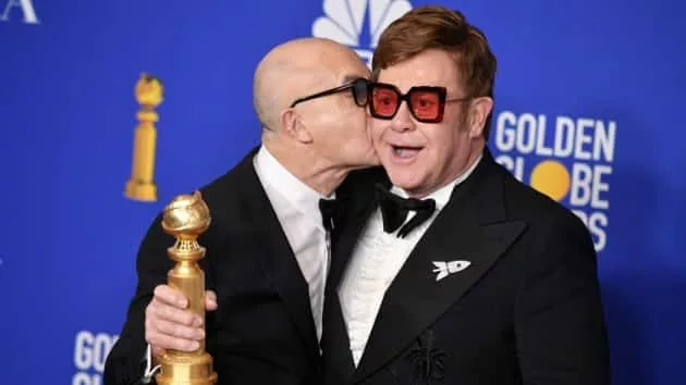 getty_eltonjohnbernietaupin630_011620