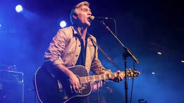 m_glenmatlock630_onstage_030320