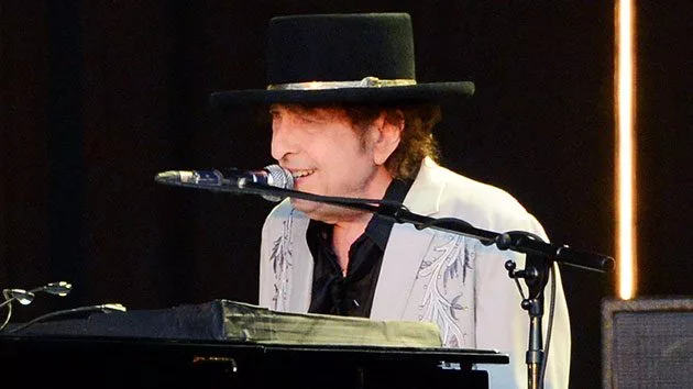 getty_bobdylan630_030920