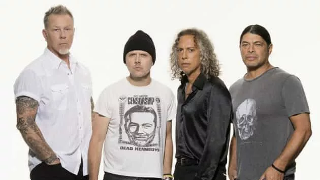 m_metallica_32320-2