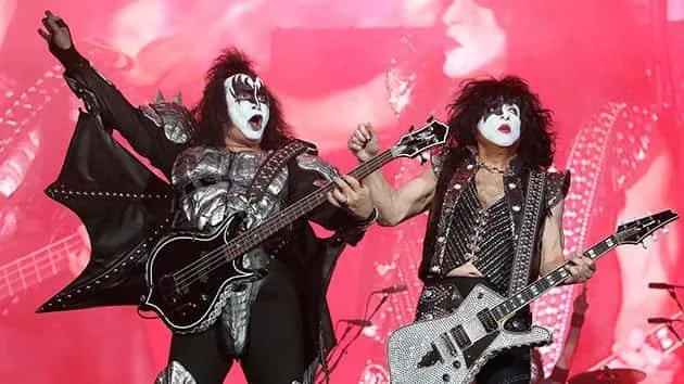 getty_kiss630_040120