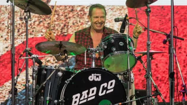 getty_simonkirke630_042720