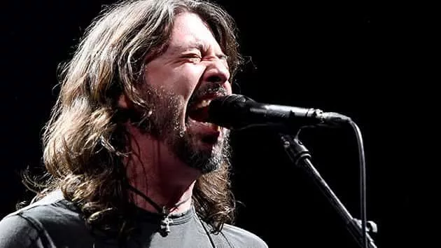 getty_davegrohl_062220