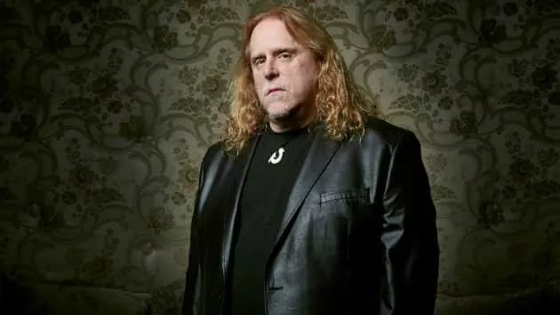 m_warrenhaynes630_creditjacobblickenstaff_062520