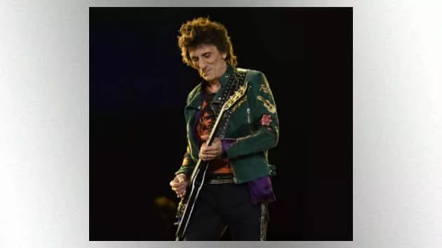 m_ronniewood630_creditdavehogan_051820-2