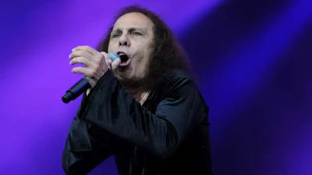 g_ronniejamesdio_7920