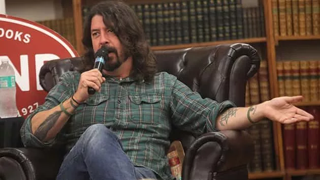 getty_davegrohl_072120