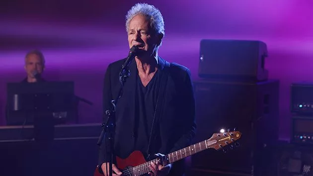getty_lindseybuckingham630_081120