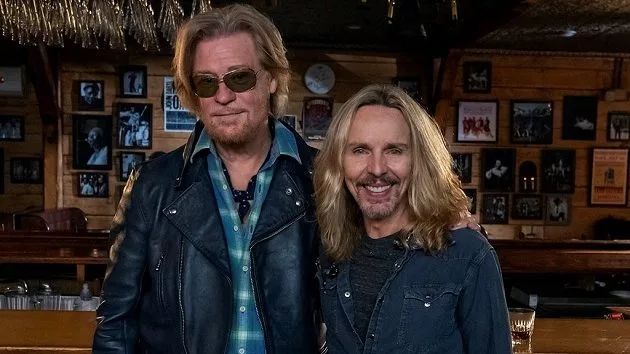 m_darylhalltommyshaw630_091520