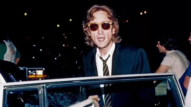 getty_johnlennon630_091620