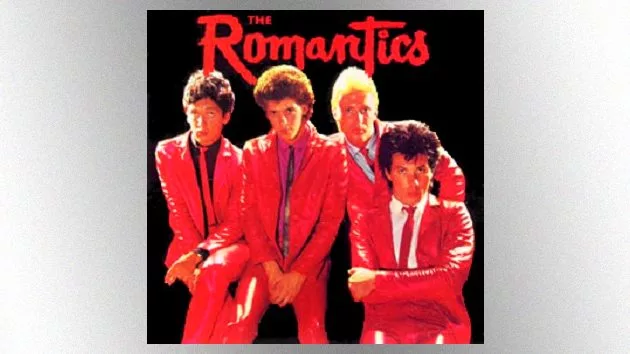 m_theromanticsalbum630_092720