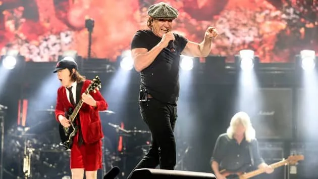 g_acdc_10120