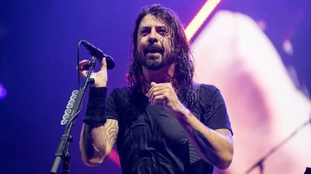 g_davegrohl_10220