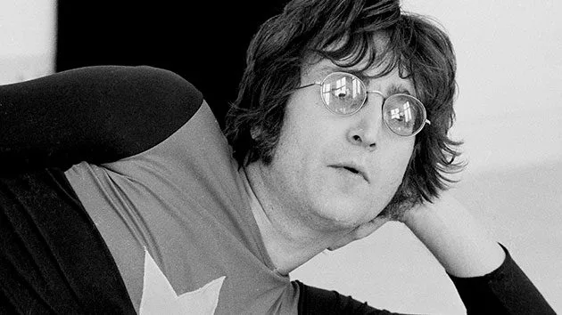 getty_johnlennon630_100920