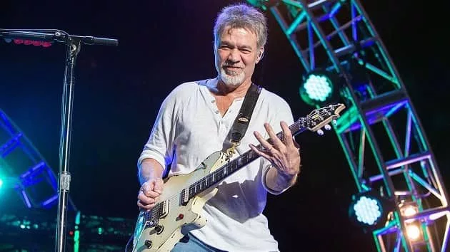 getty_eddievanhalen630_102720