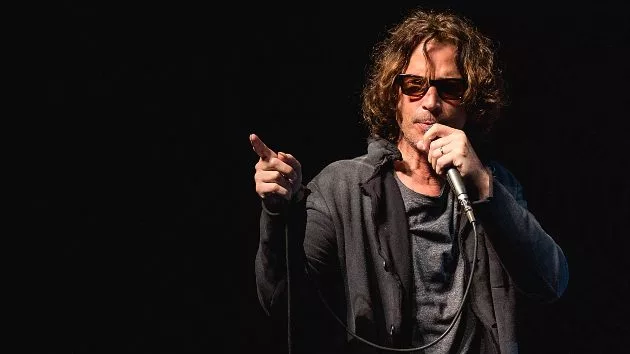 g_chriscornell_12120