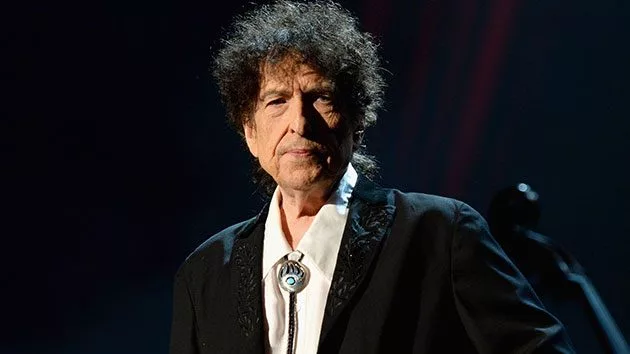getty_bobdylan630_120720