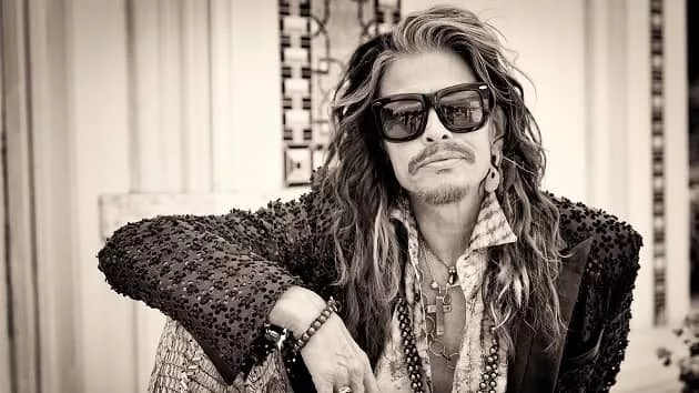 m_steventyler630_bw_013015